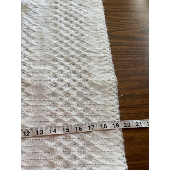 Womans long white scarf with tassels - Picture 2 of 5